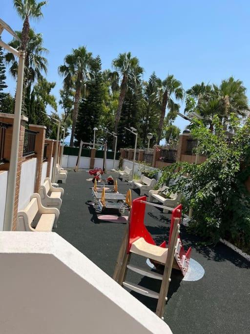Primera Linea De Playa, Pies En La Arena, Marina D'Or Magic Word El Borseral Екстериор снимка