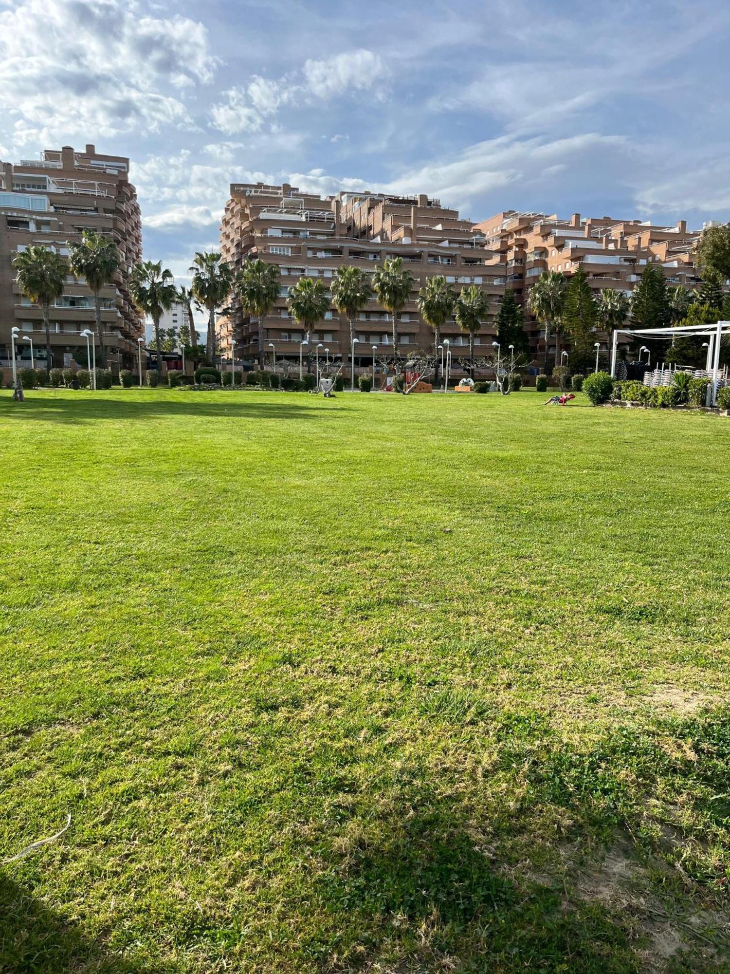 Primera Linea De Playa, Pies En La Arena, Marina D'Or Magic Word El Borseral Екстериор снимка