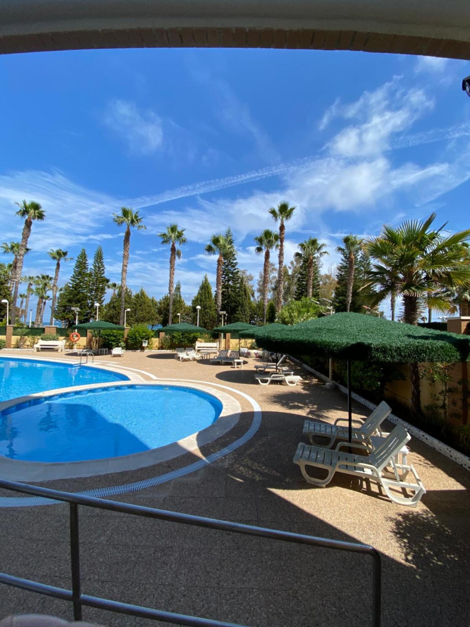 Primera Linea De Playa, Pies En La Arena, Marina D'Or Magic Word El Borseral Екстериор снимка